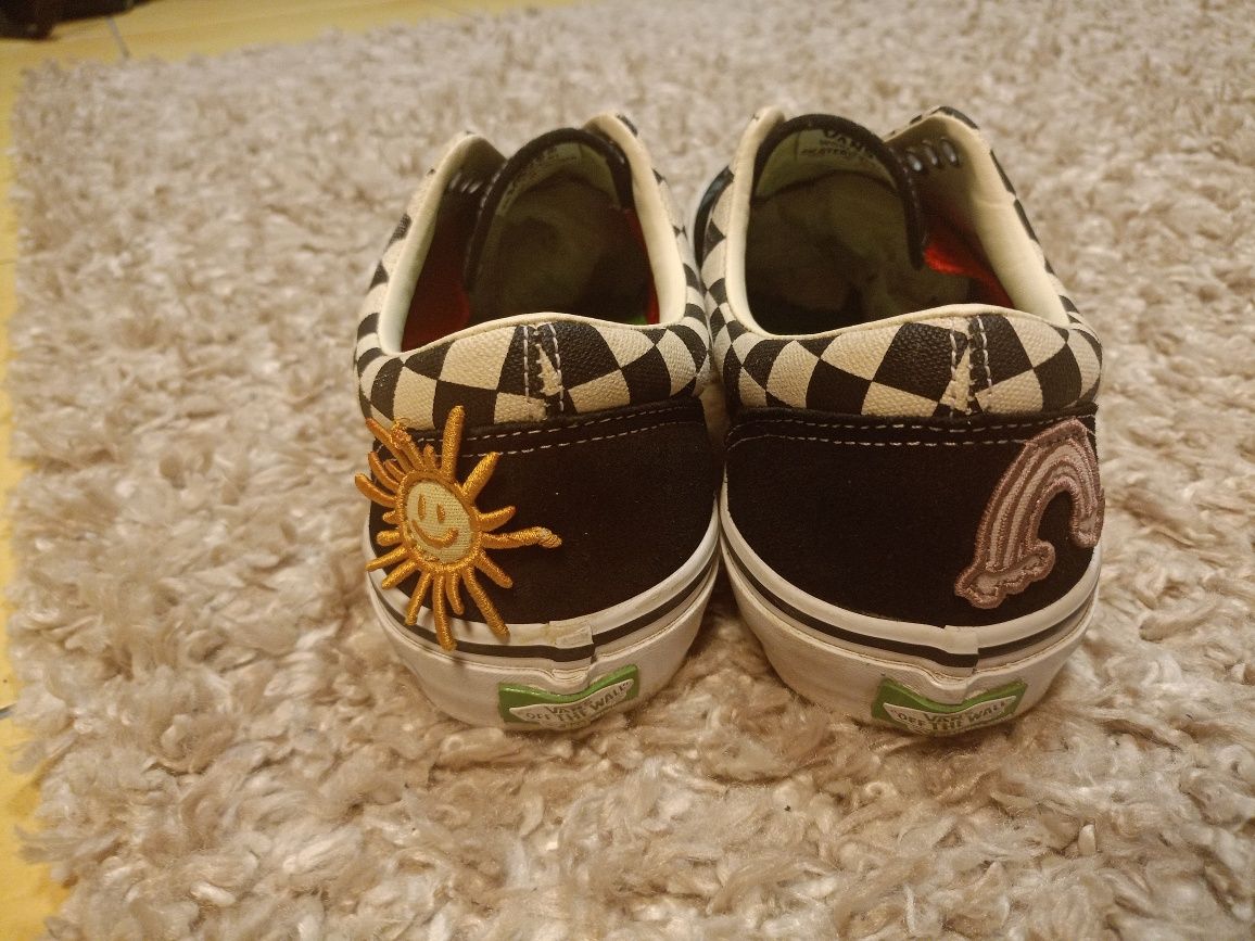Buty Vans X Skateistan Skate Era
(шахматная доска)