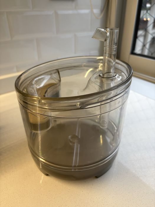 Fonte de água para gatos