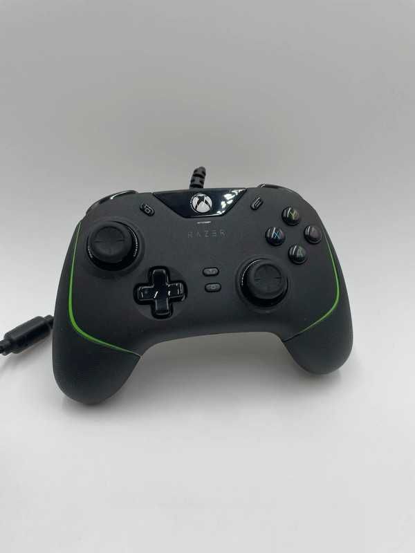Kontroler Pad Razer Wolverine V2 Wired Gaming Xbox Series X, One, Pc