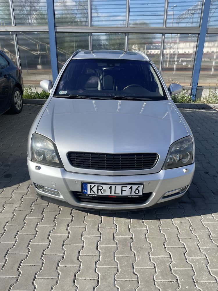 Opel Signum 3.2V6 w dobrym stanie