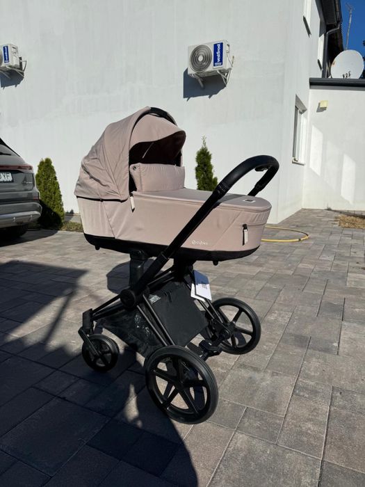 Продам коляску sybex priam +База+Автокрісло+