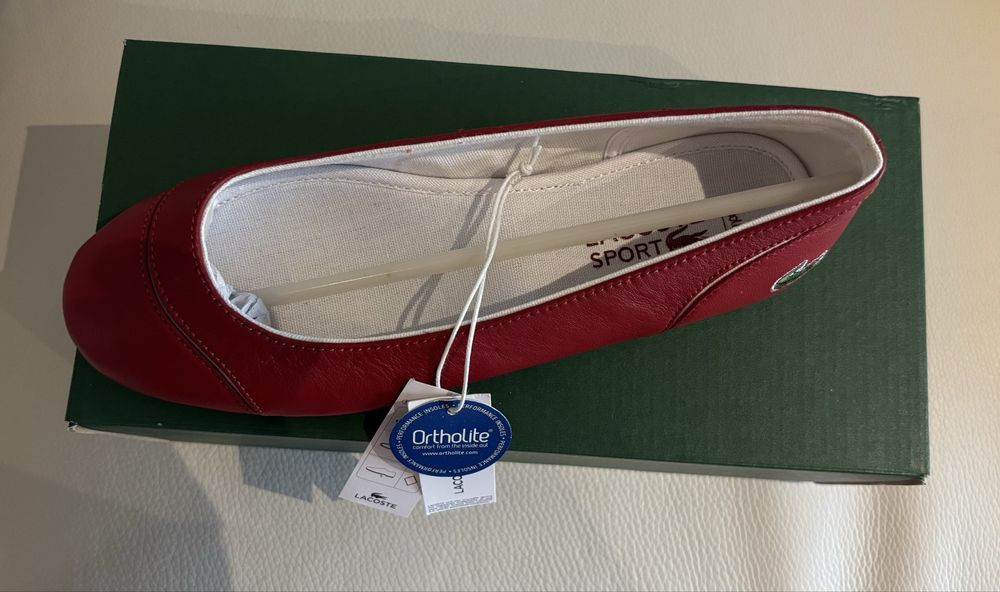 Sapato Lacoste de senhora, novo com caixa e etiqueta, nunca usado, nº