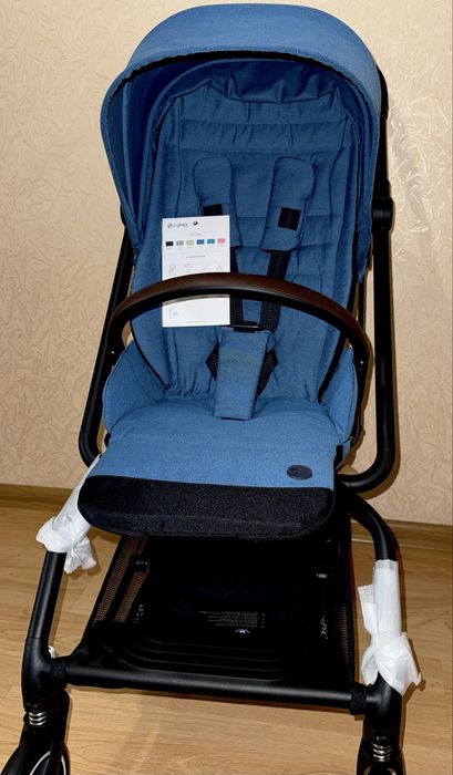 Прогулянковий візочок Cybex Eezy S Twist plus 2