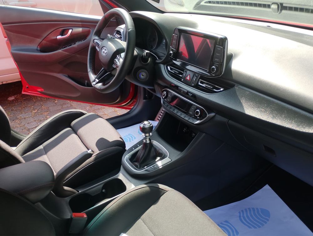 hyundai i30.