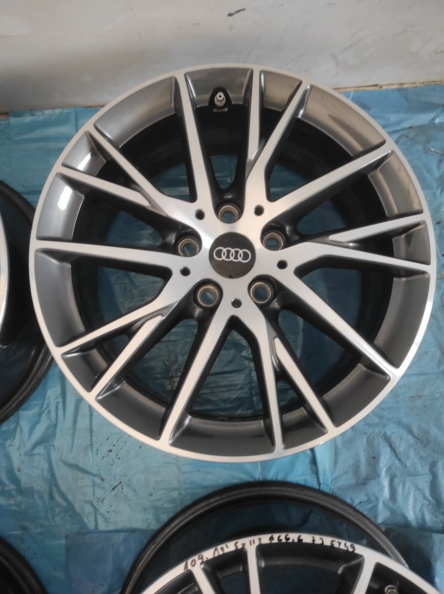 109 Felgi aluminiowe AUDI R 17 5x112 otwór 66,6 mm Bardzo Ładne