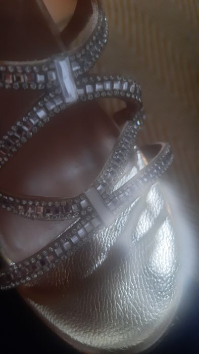 Szpilki złote z diamencikami Aldo  rozm 40 ślub wesele