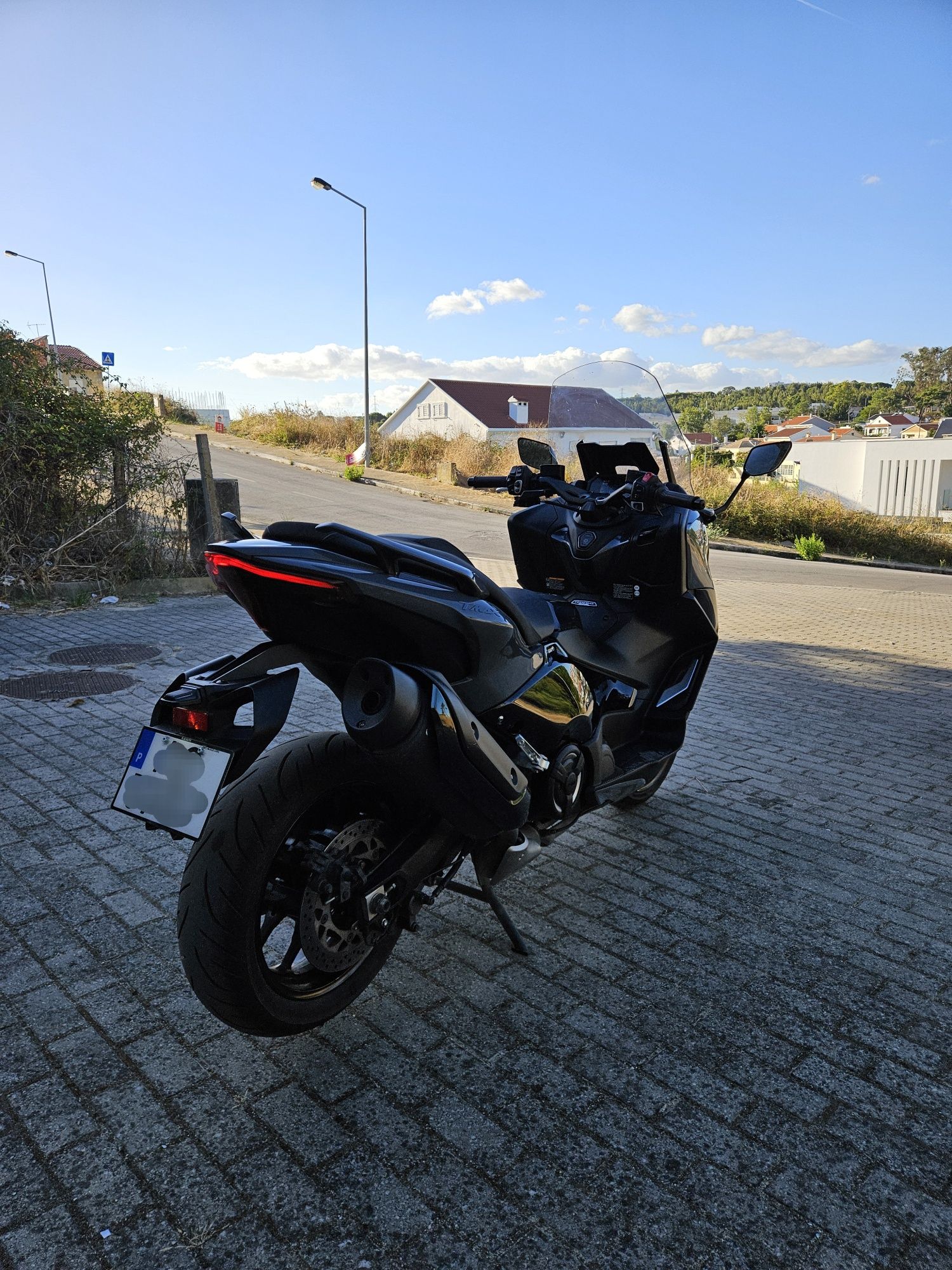 Yamaha tmax 560 tech max