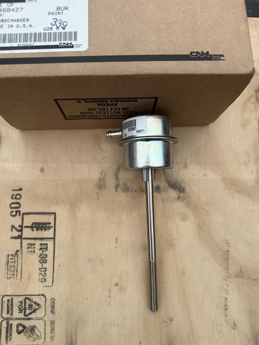 Aktuator turbosprężarki cummins New Holland TG oryginał CNH 353.5861