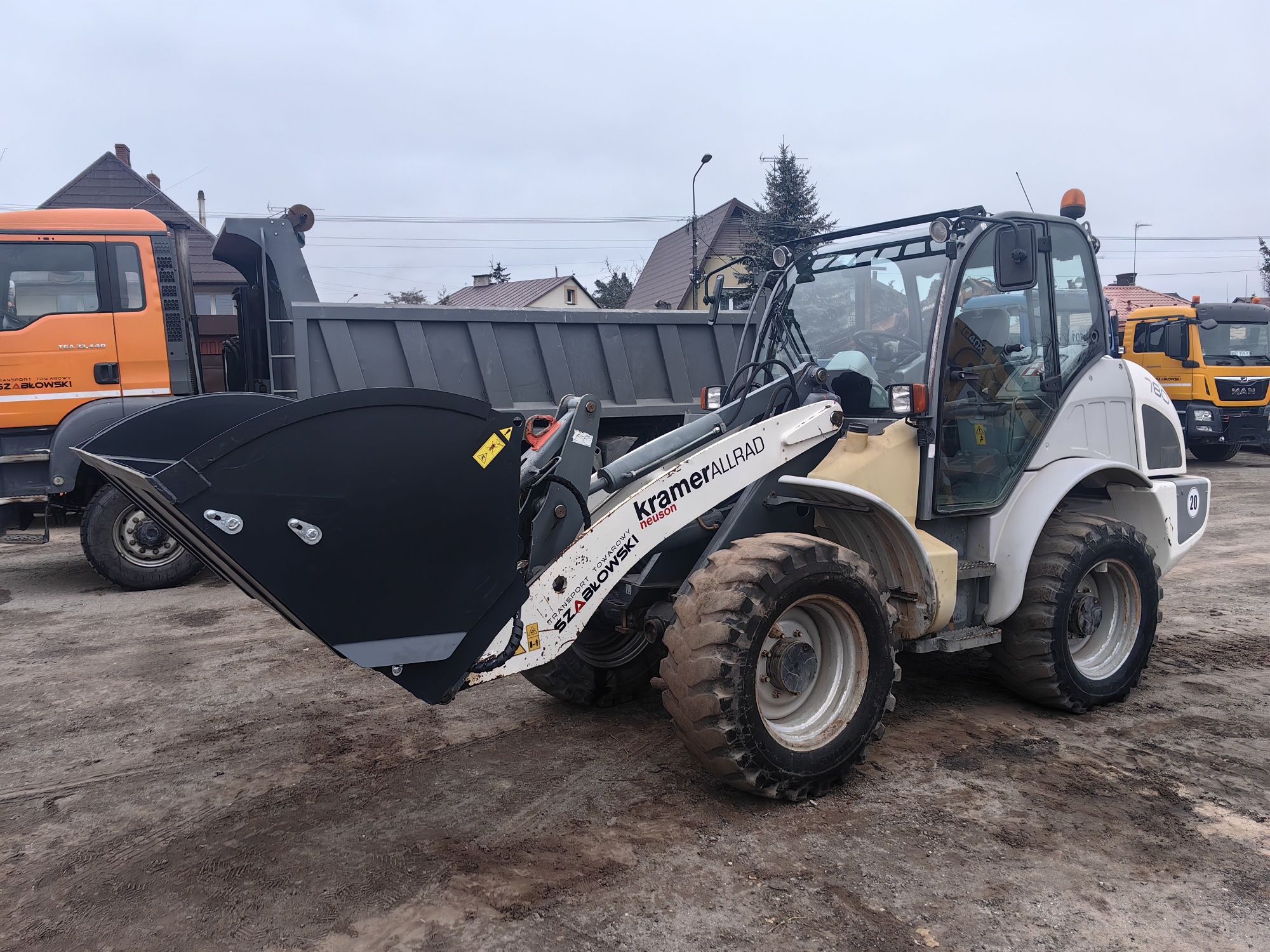 ŁYCHA DALEKIEGO Wysypu/Wyładunku 1,4m dostawa! JCB Manitou EURO SMS