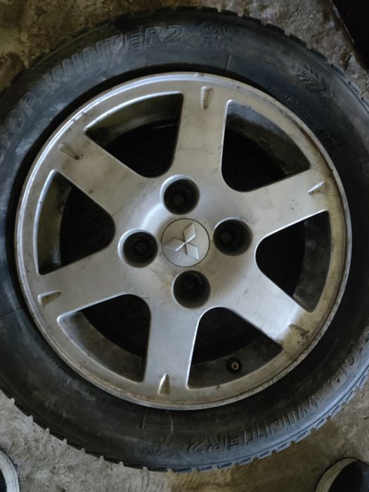 Mitsubishi lancer 9 бензин 1.6 МКПП запчастини разборка