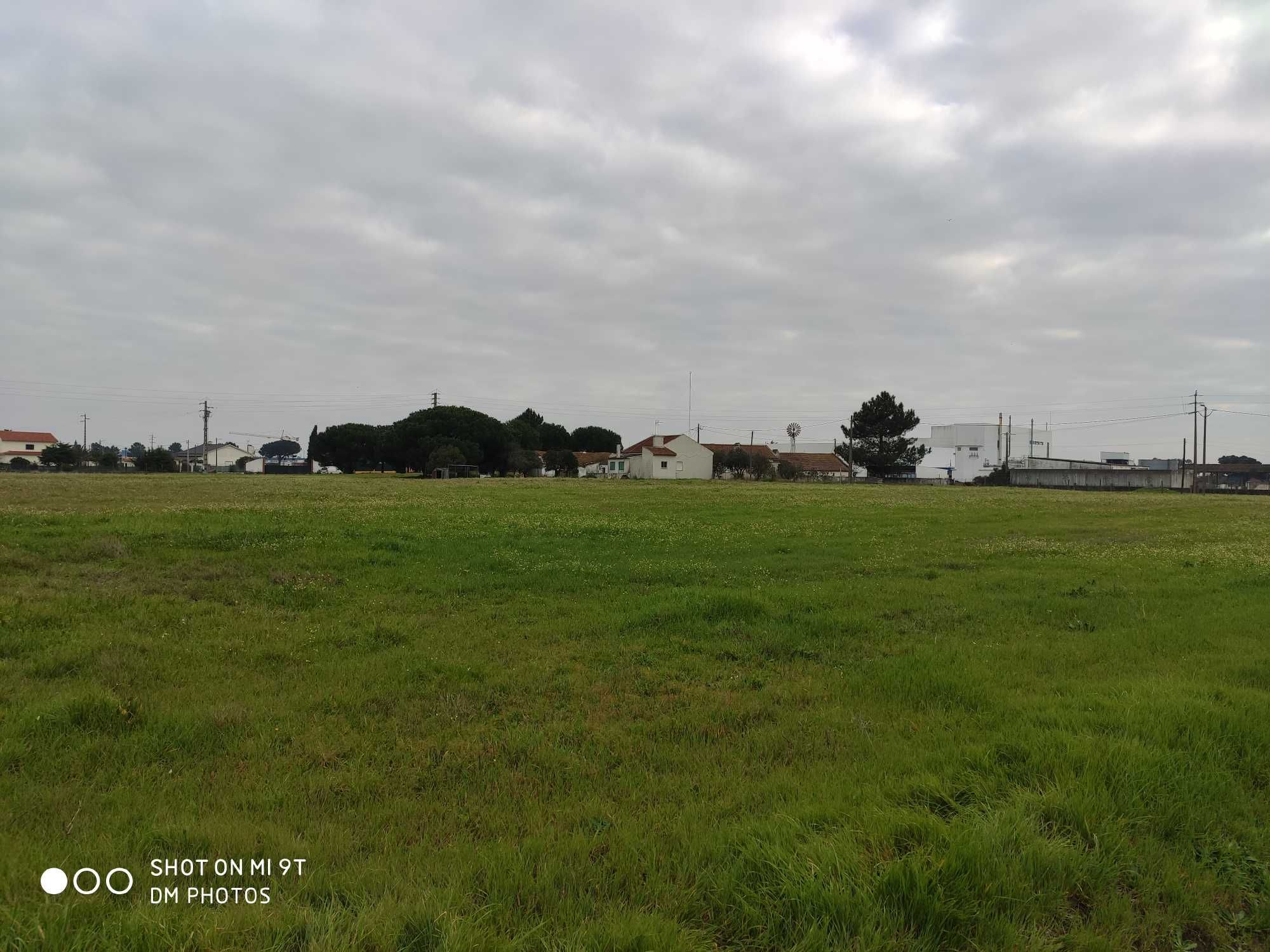 Terreno em área industrial