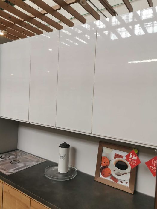 Gotowy zestaw kuchni Sole. Szerokość 2m