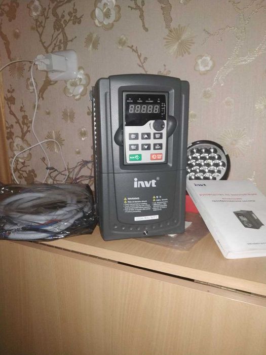 Продам преобразователь частоти новий.