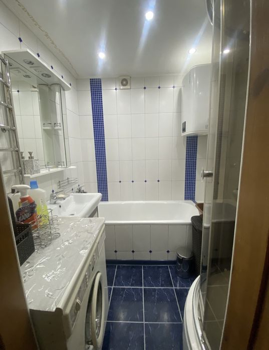 Оренда 2 кімн.квартири м. Вишневе центр простора низький поверх