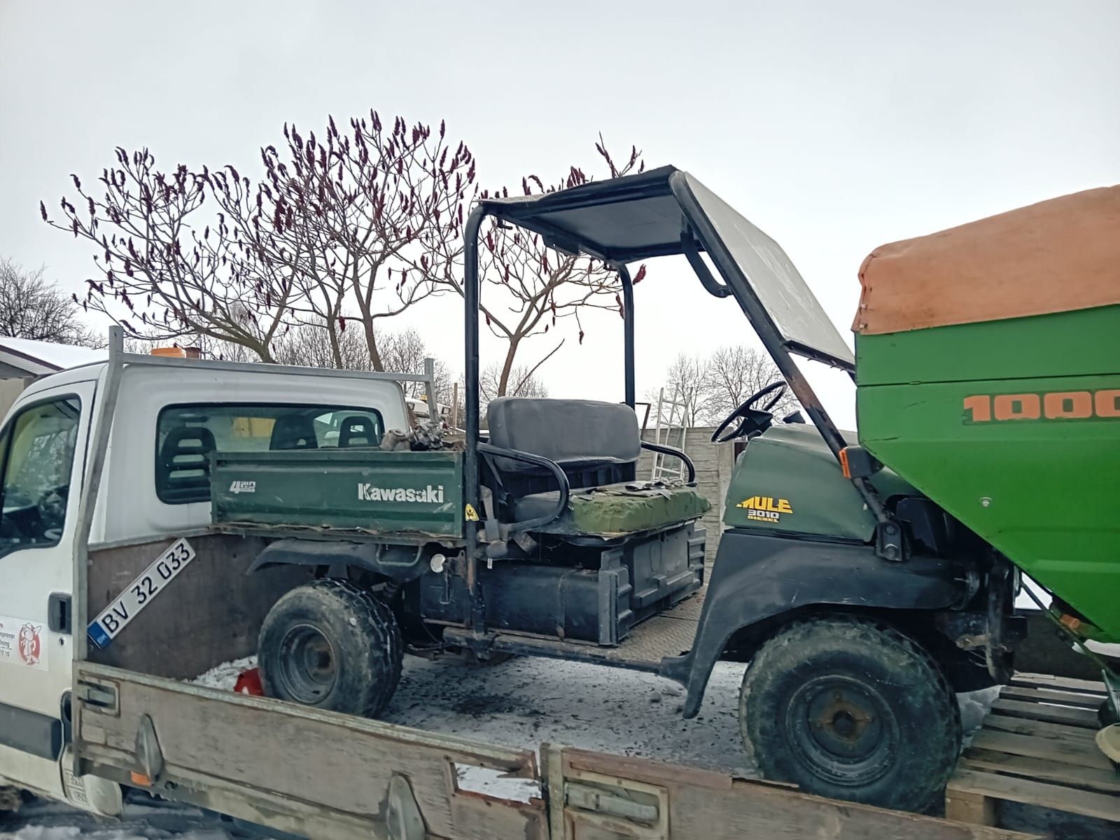 Kawasaki Mule 3010 4x4 3cyl diesel Sprowadzony Buggy  Quad Polaris CF