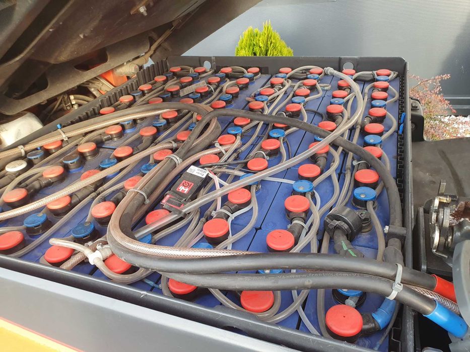 Wózek widłowy LINDE E30HL/600 ,2019r Bateria 22r 5970h E30 E35 E40 E25