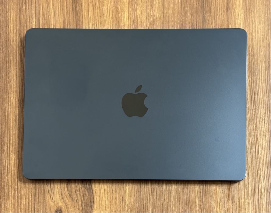 MacBook Air M2 Midnight Blue