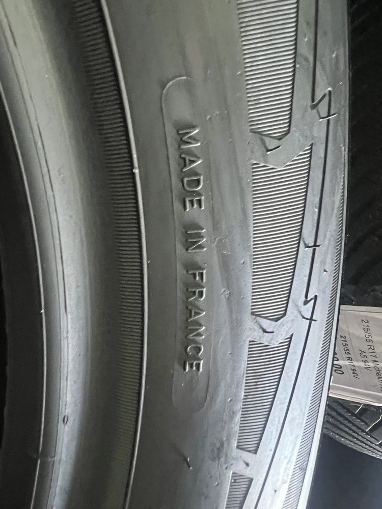 225/60/16 R16 Goodyear Ultra Grip Performance 4шт зима