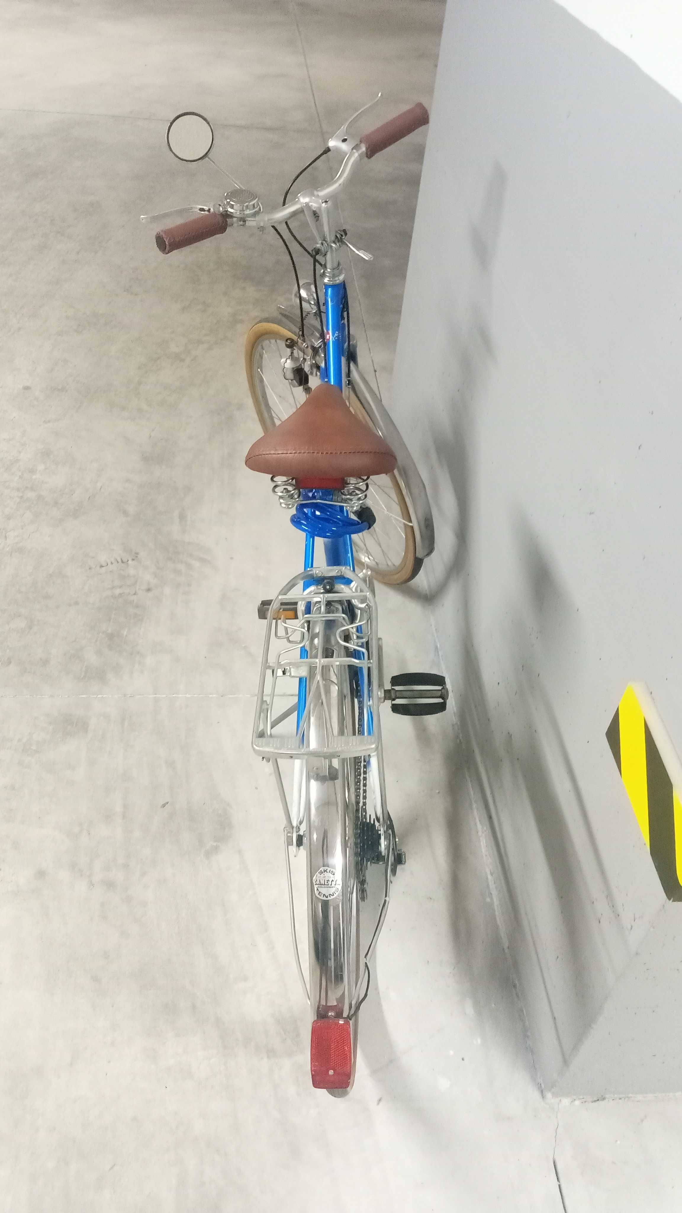 Bicicleta de passeio TESAG.