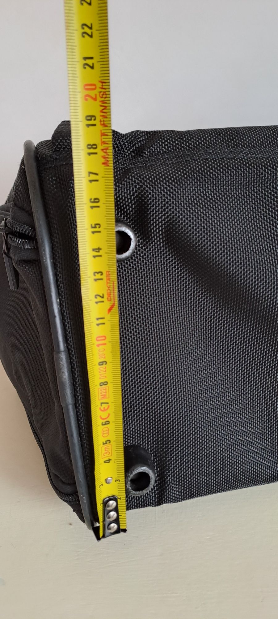 Saco de viagem preta, com bolsa para calçado Reaction Kenneth cole