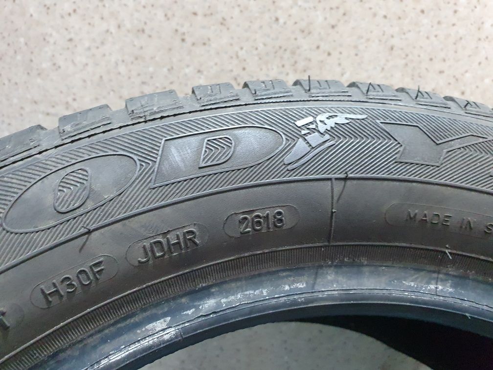 Goodyear Vector 4Seasons 205/55R16