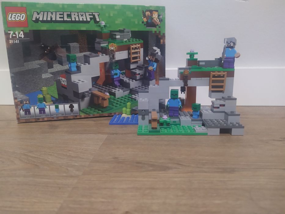 LEGO Minecraft 21141