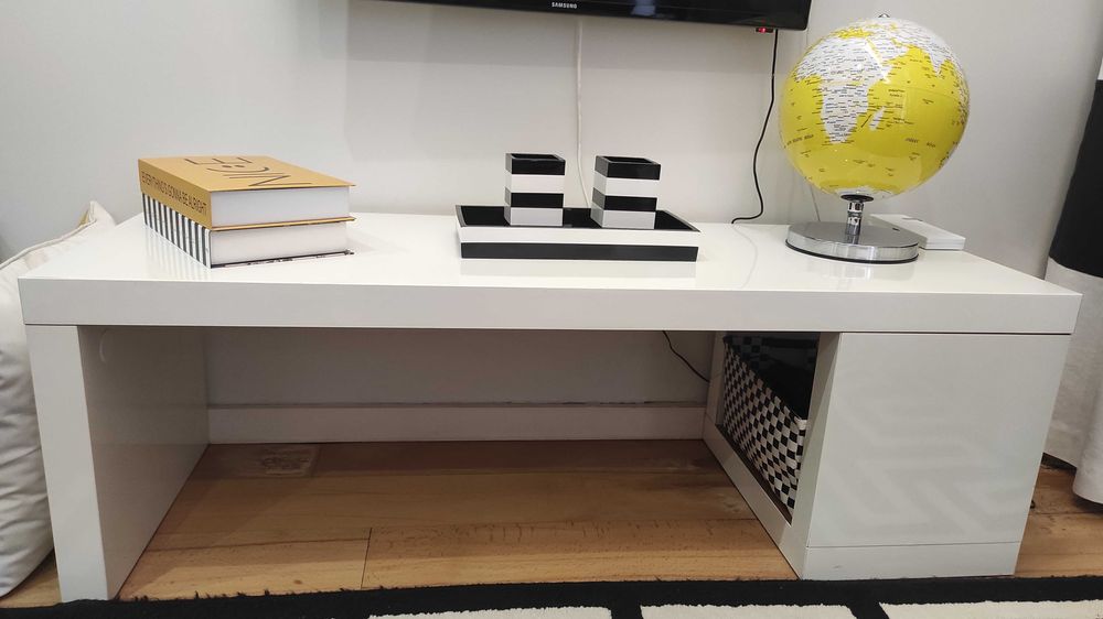 Móvel sala TV branco