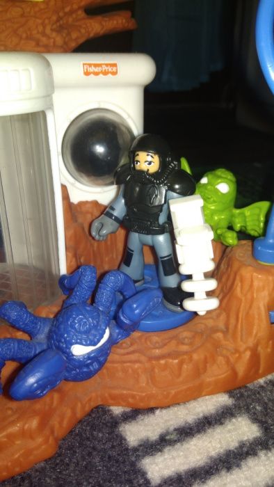 Base lunar Imaginext