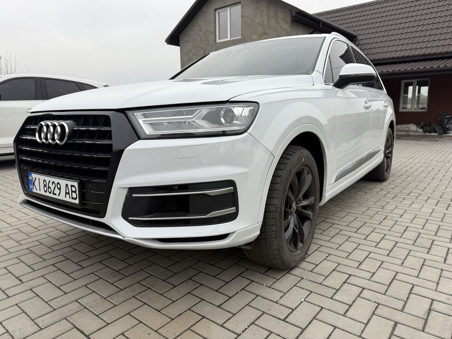 Продам Ауді Q7 4m 2016