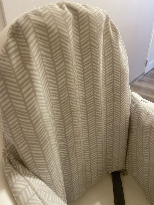 Krzesełko do karmienia Ikea z poduszką