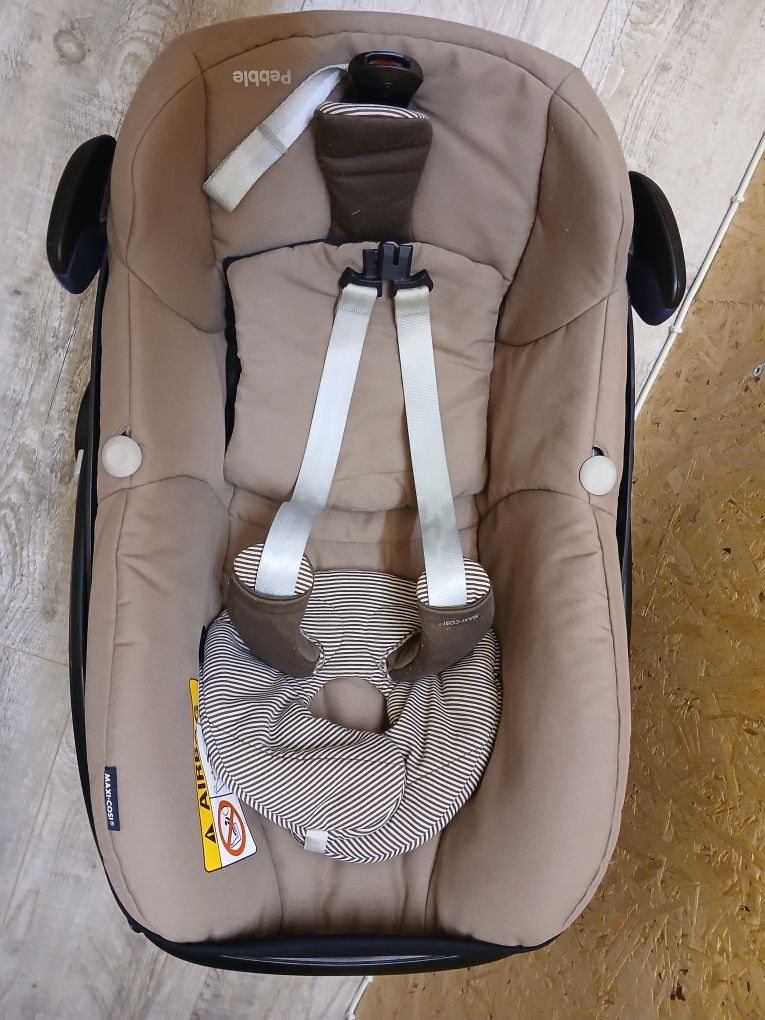 Nosidełko maxi cosi pebble + baza isofix