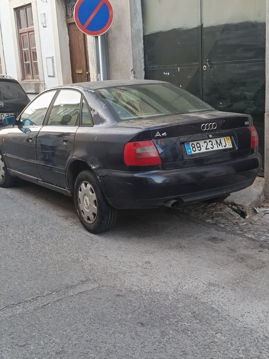 Vendo Audi A4 1.8