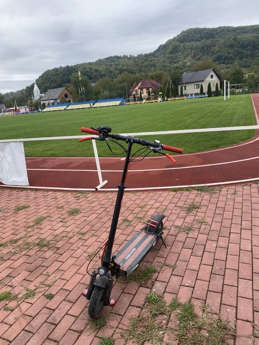 Електросамокат kugo m4 pro