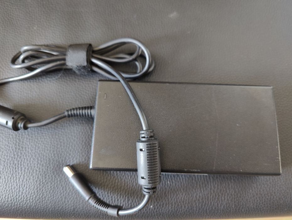 Carregador/PSU ASUS 19.5V 230W