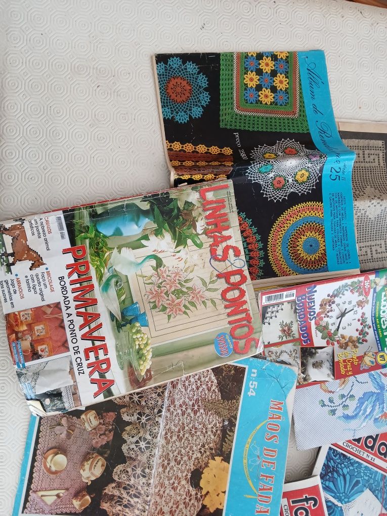 Revistas de Ponto Cruz e Renda