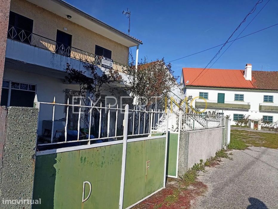 Moradia T3 em Pega, Guarda