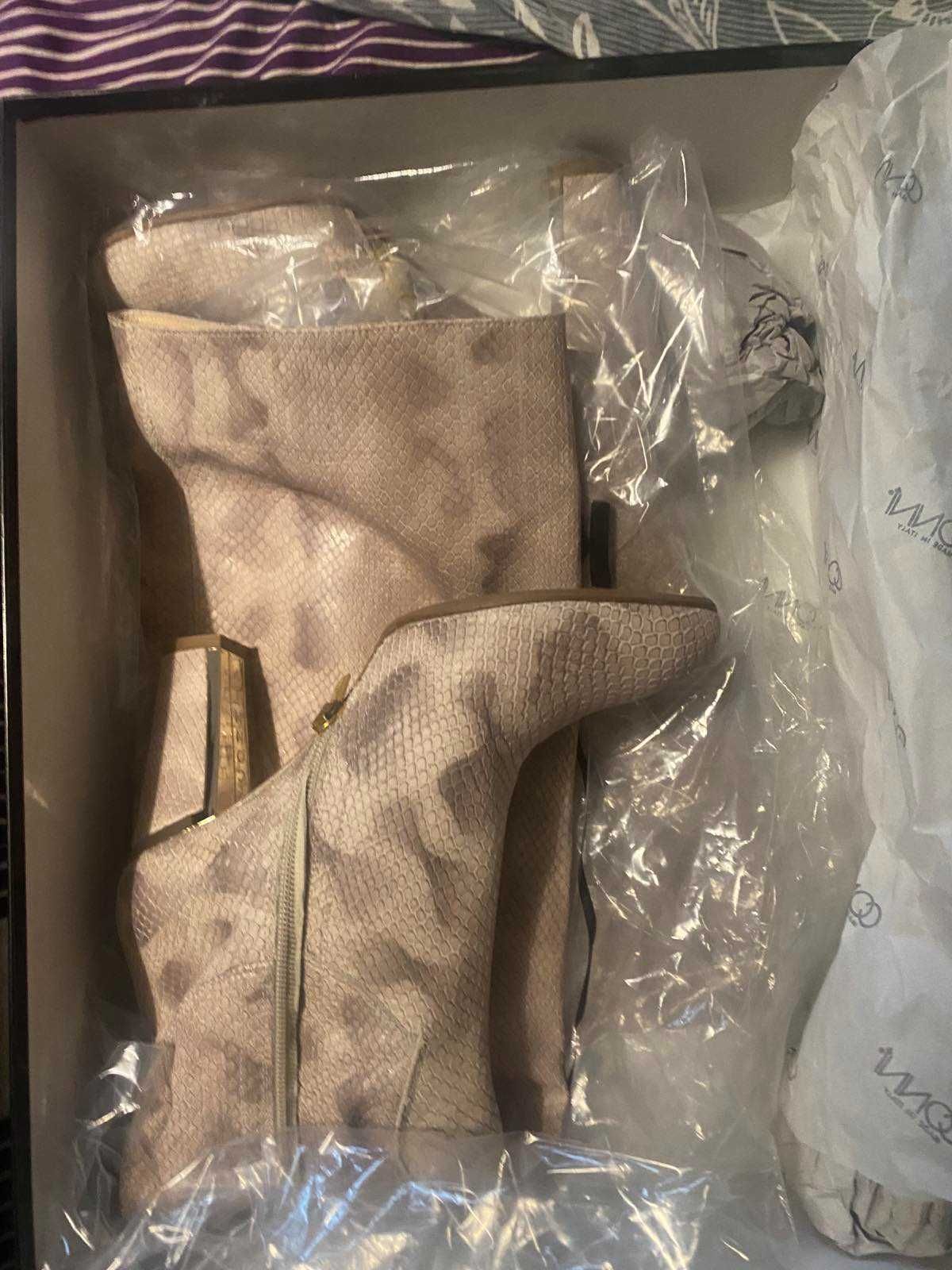 Сапоги , ботинки  новые женские Conni , Michael Kors