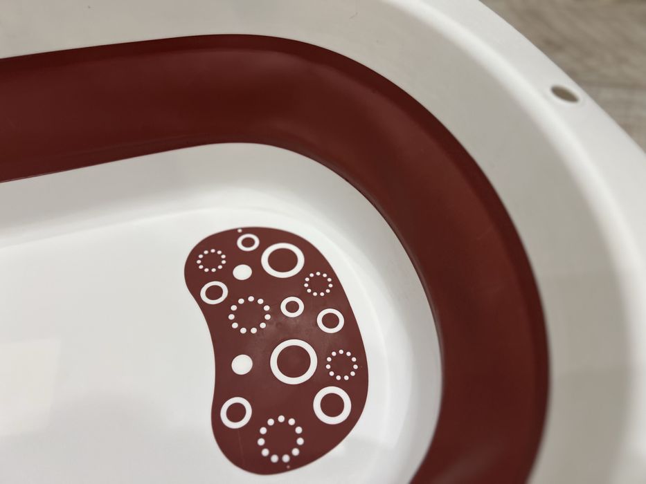 Ванночка складна Babyhood Комфорт червона