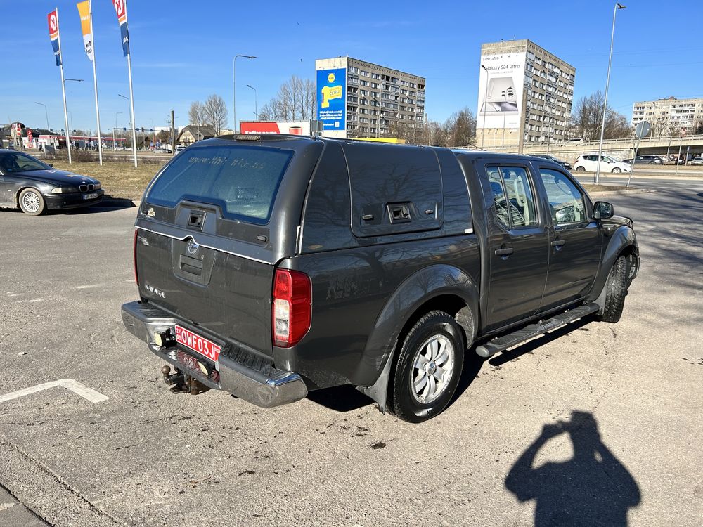 Продам nissan navara з автономкою