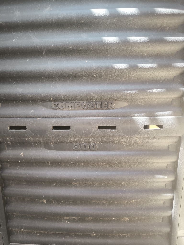 Caixa Compostagem 300
