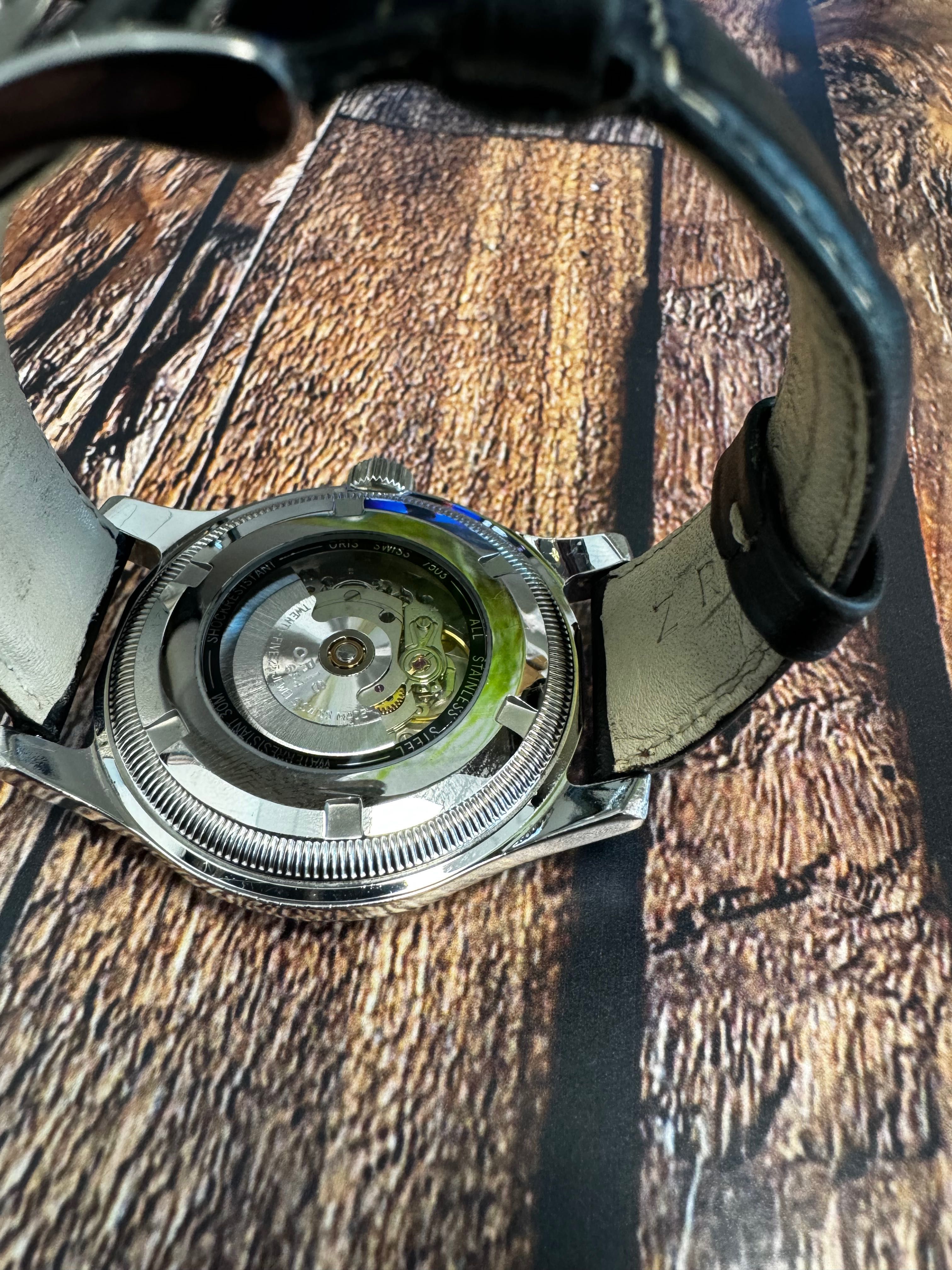Oris  Big Crown Pointer date 654