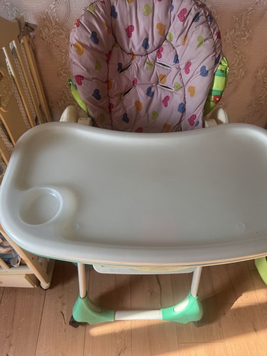 Продам стільчик для годування