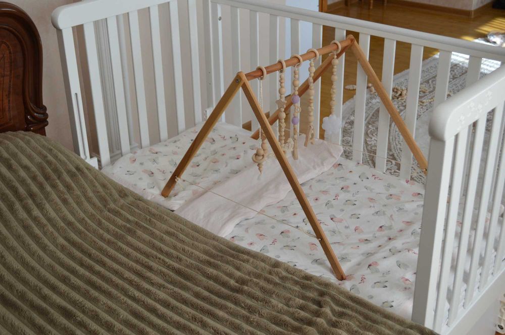 Подарунок на Новий рік для дитини Стійка + підвіски Монтессорі