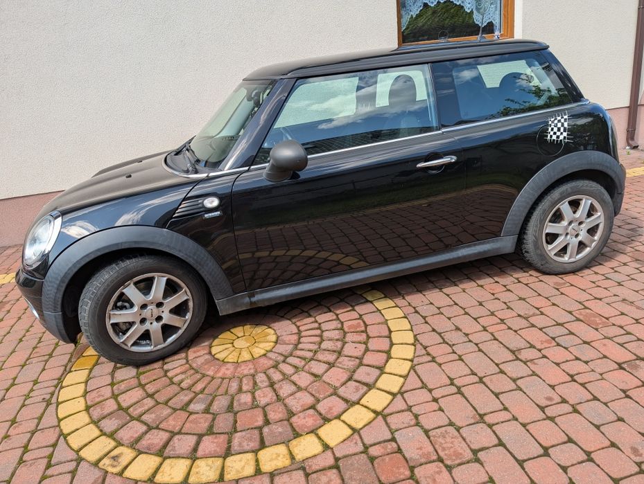 Mini Cooper one  1.4 benzyna