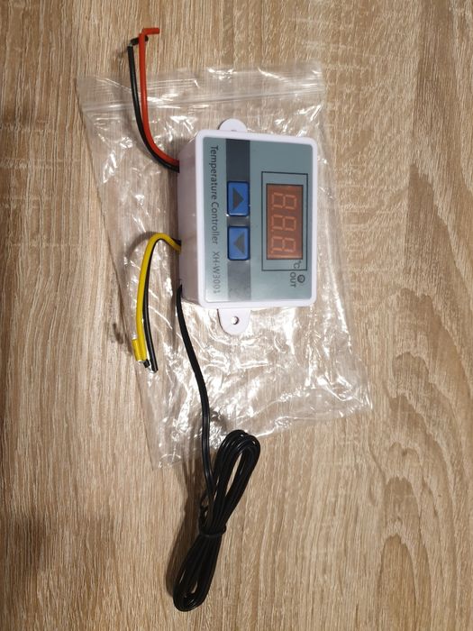Regulator temperatury z czujnikiem
