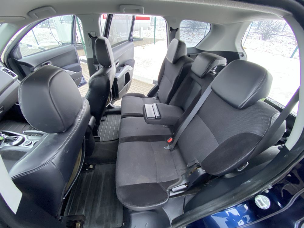 mitsubishi outlender 2,2 2011р (кроссовер,мітсубісі,аутлендер,rav4)