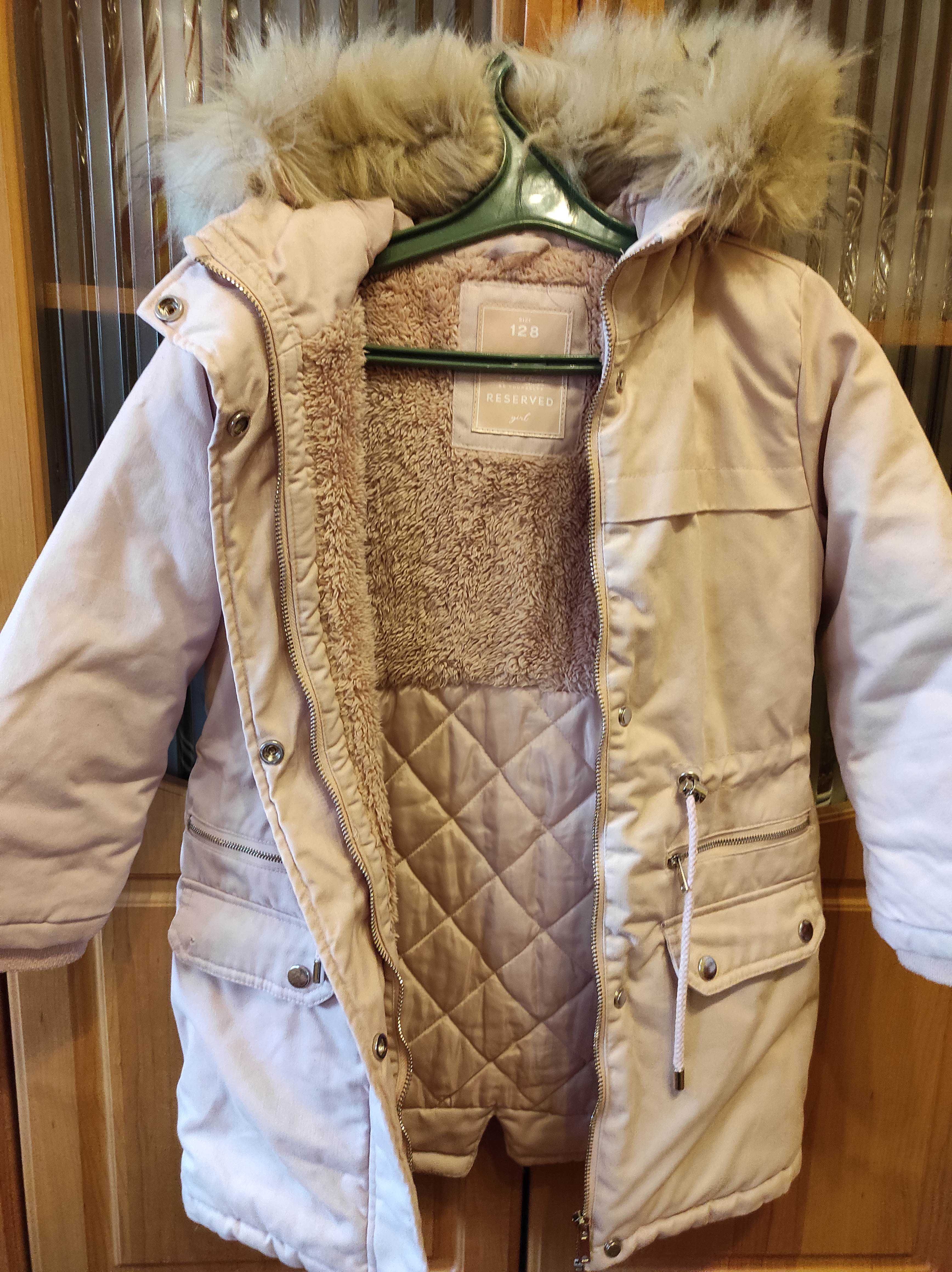 Пальто зимове для дівчинки REZERVED, ріст 128