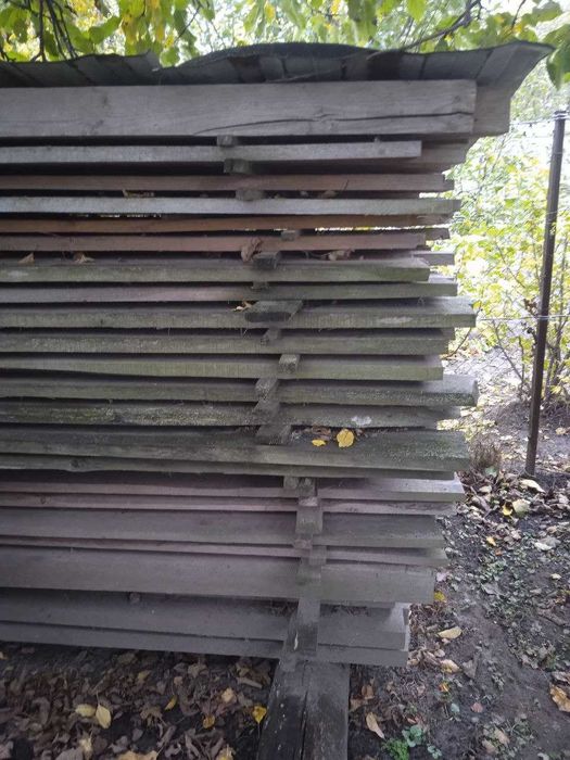 Доска обрізна соснова, брус, пиломатеріал