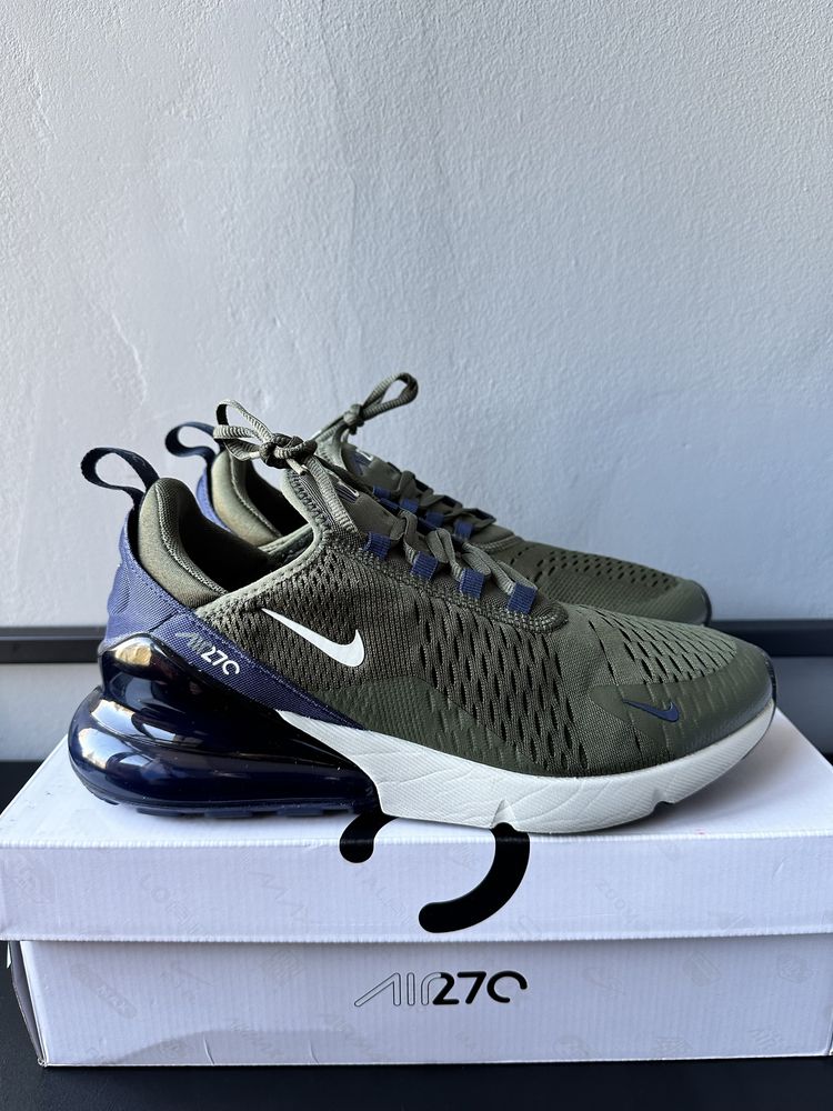 Кросівки Nike Air max 270