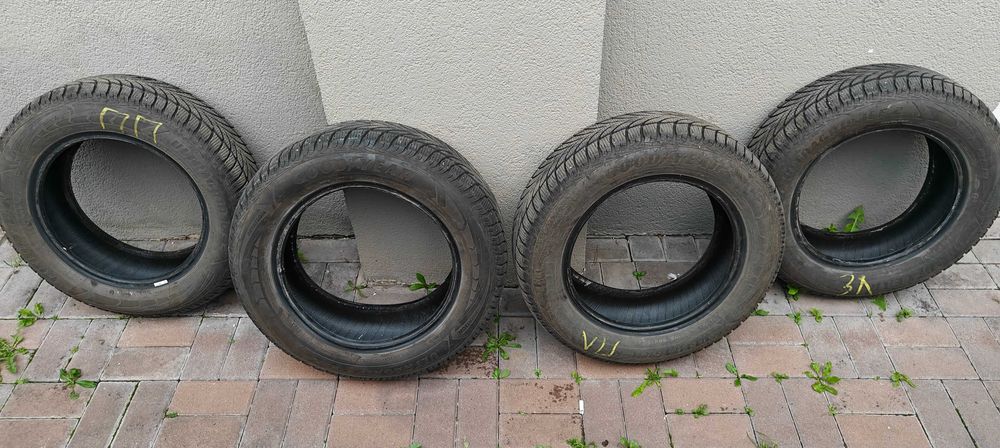 Шини Goodyear Ultragrip Ice 2